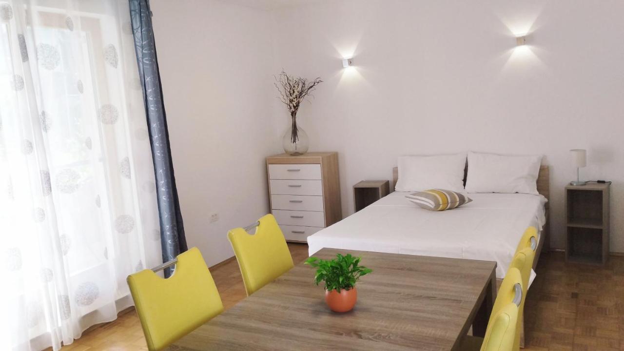 Active Apartments Koper Luaran gambar